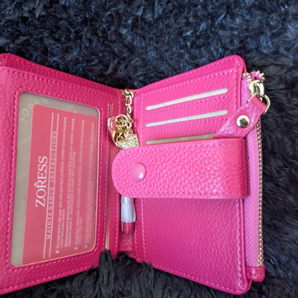 Elegant Fuchsia Wallet with Heart Charm - Picture 6 of 7